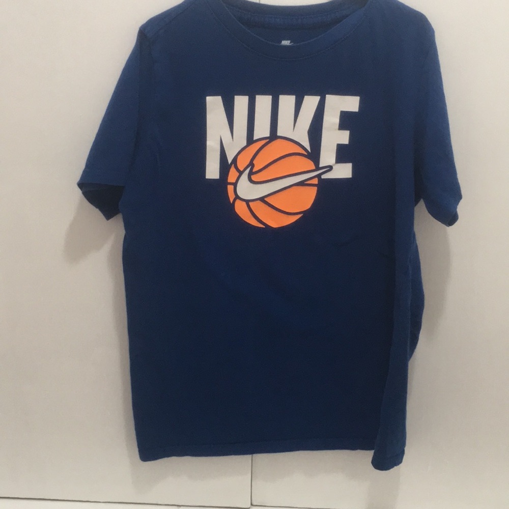 Nike basketball T-shirt